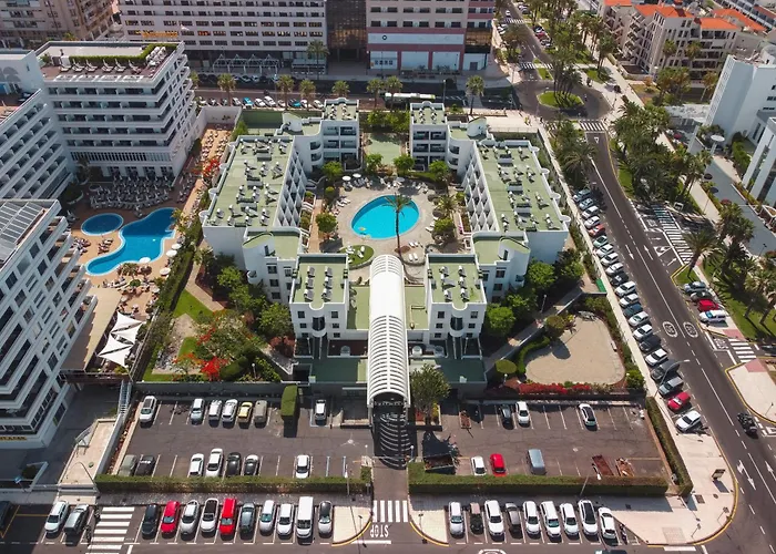 Go2tenerife Sira Family, Pool & Playa de las Americas (Tenerife)