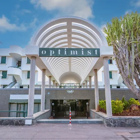 Apartament Go2tenerife Sira Family, Pool & Playa de las Americas (Tenerife)