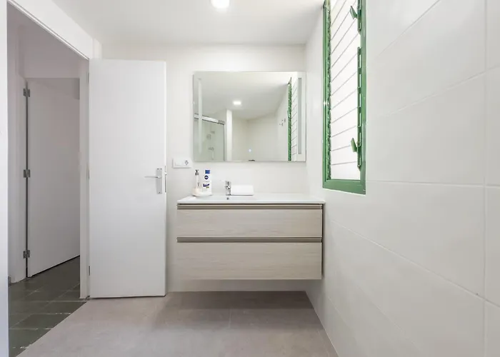 Go2tenerife Sira Family, Pool & Apartman *